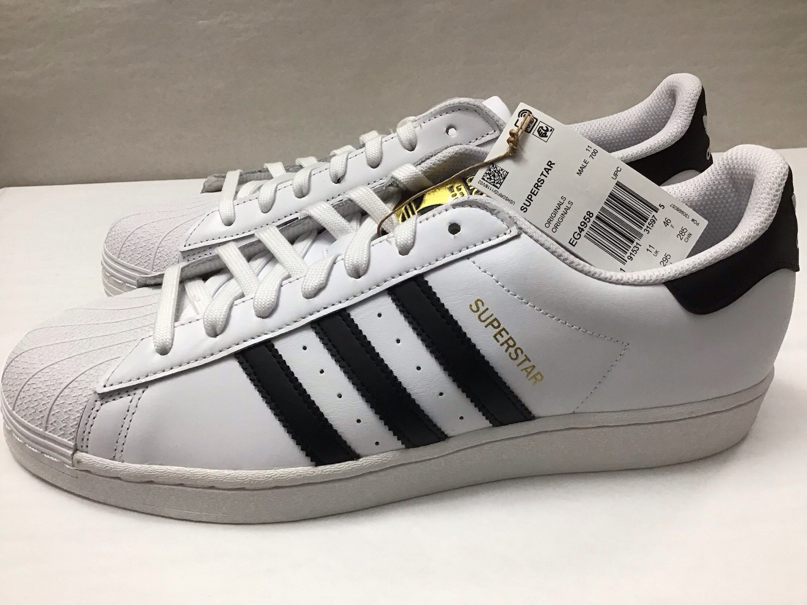New Adidas Mens Superstar White Athletic Shoes Size 11.5 Mens  Laces EG4958 (GA)