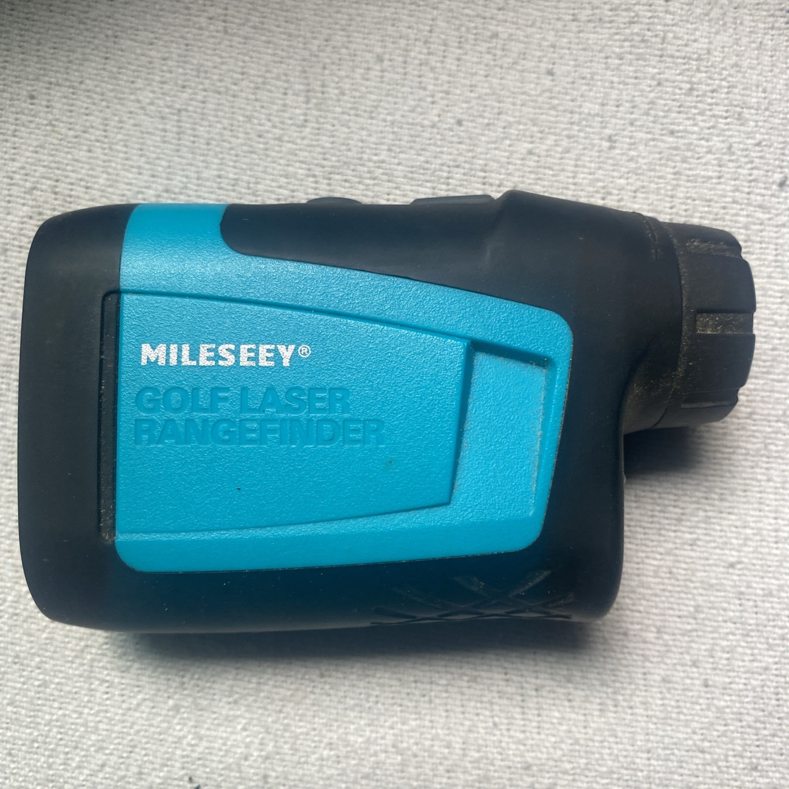 Mileseey Professional 660Yards Golf Range Finder with Slope Compensation