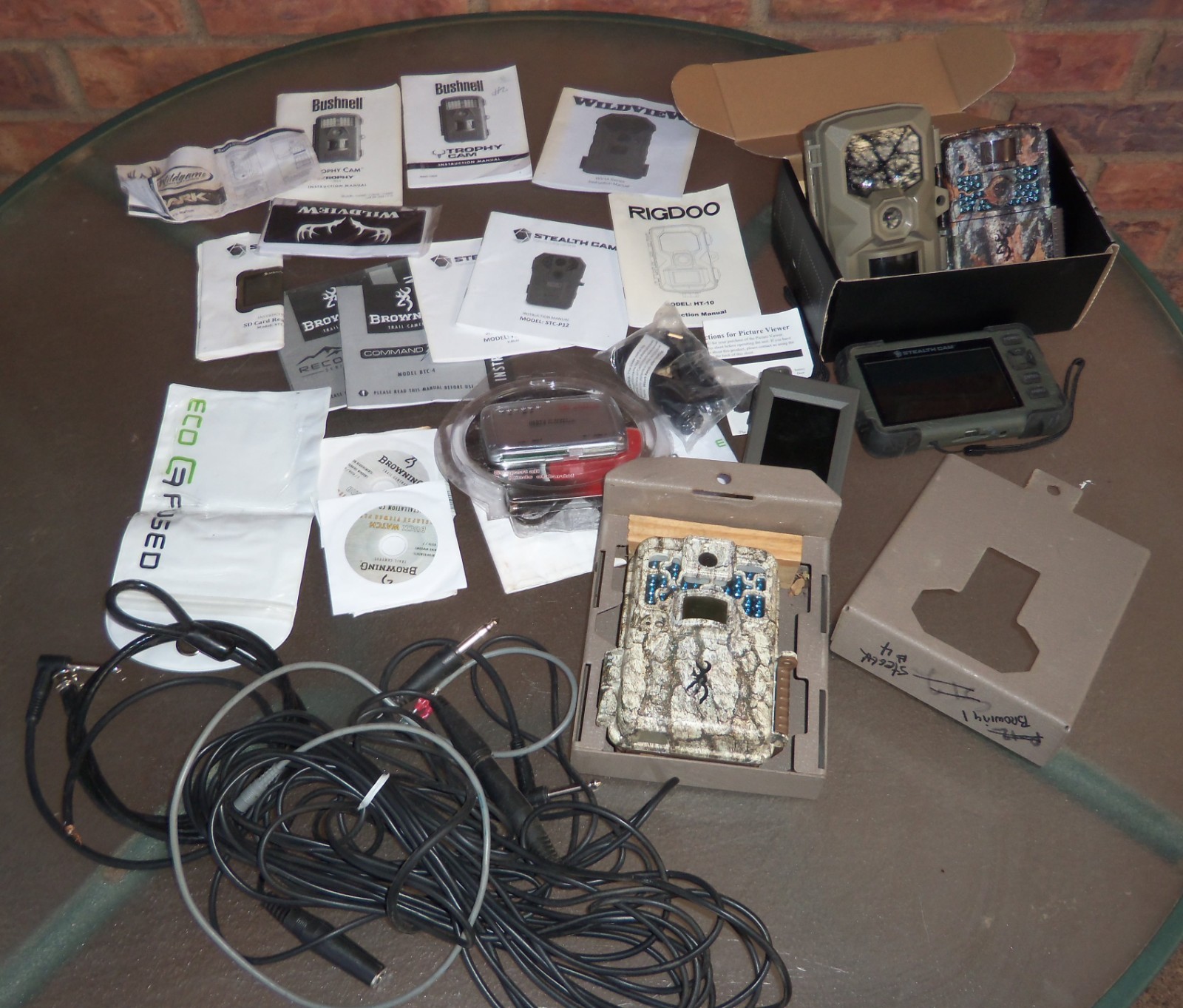 Lot Game Trail Cameras Misc