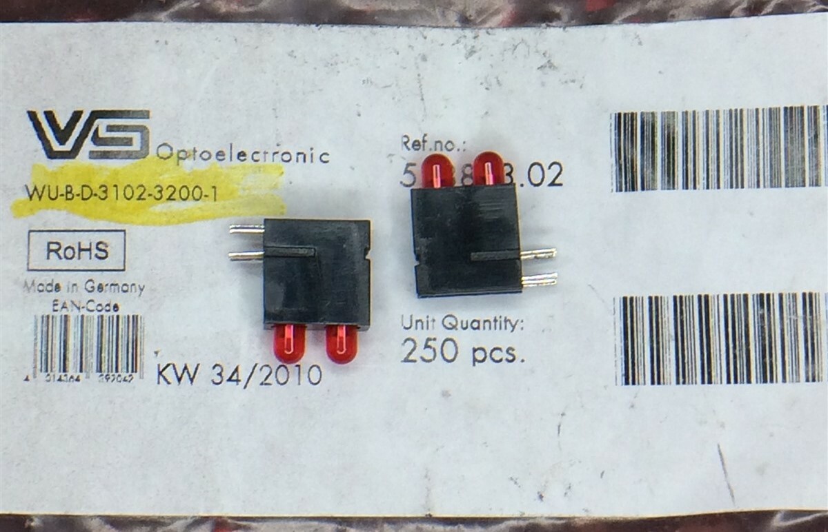 WU-B-D-3102-3200-1 VS OPTO LED RED ROHS 25 PIECES
