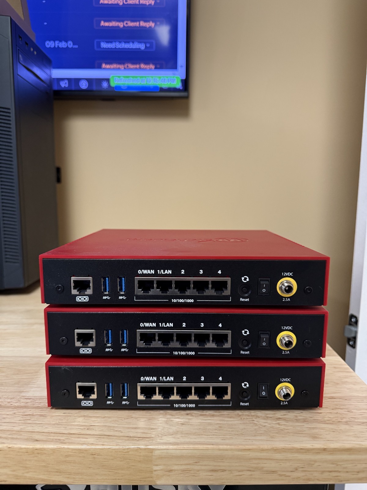 WatchGuard Firebox T25-W Network Security/Firewall Appliance