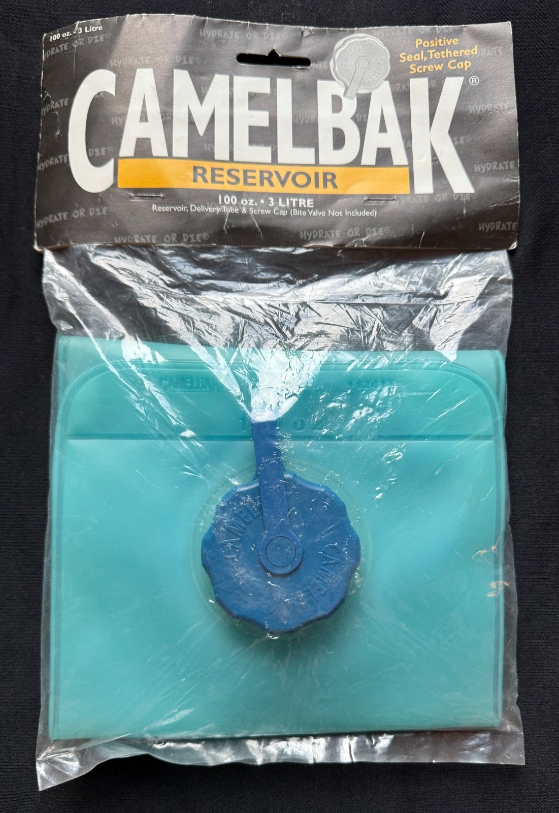 NEW CamelBak 100oz 3 Liter Blue Reservoir Bladder Tethered Screw Cap