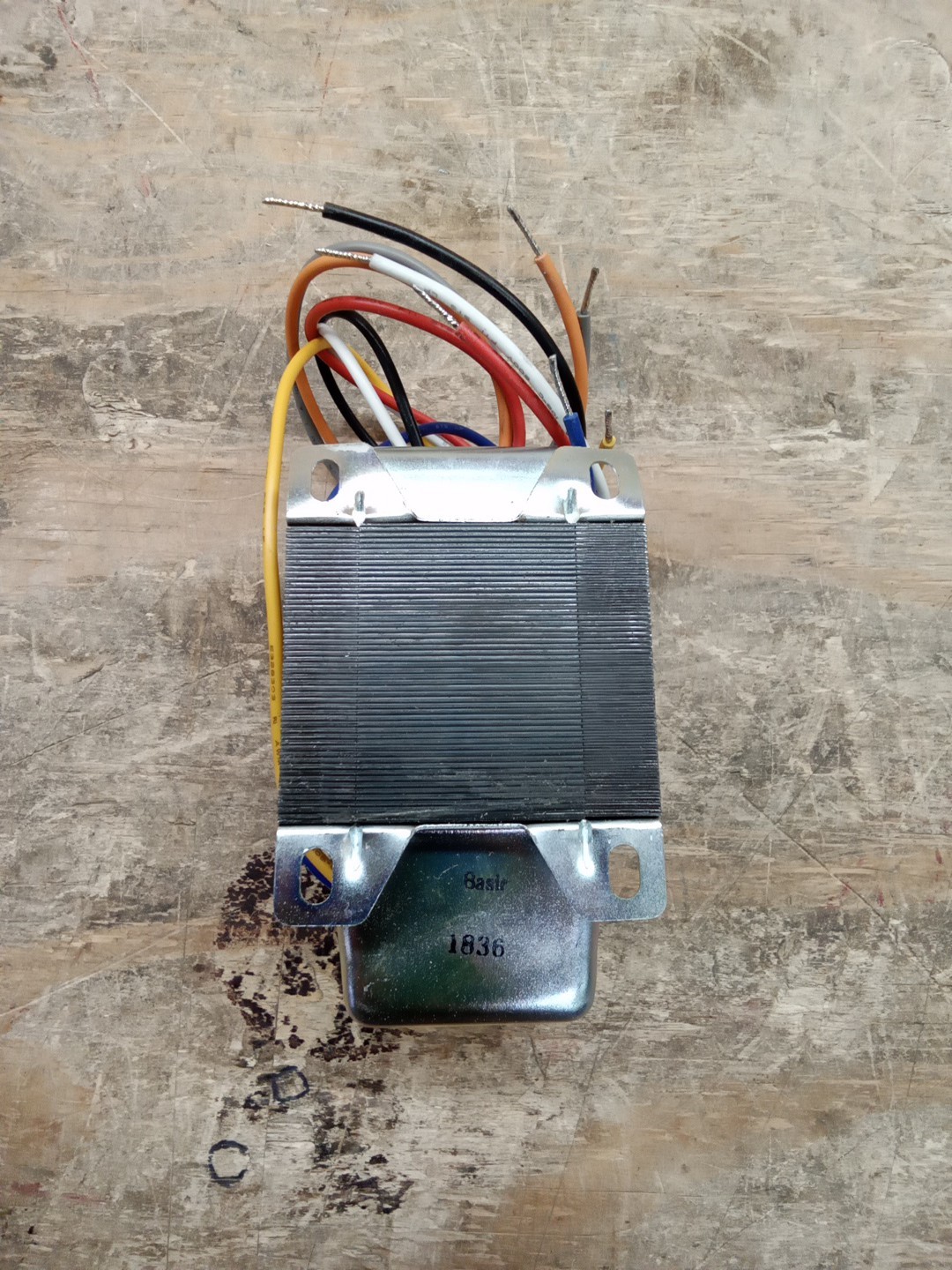 DAYTON TRANSFORMER 4VZF8G 24 OUTPUT VAC.