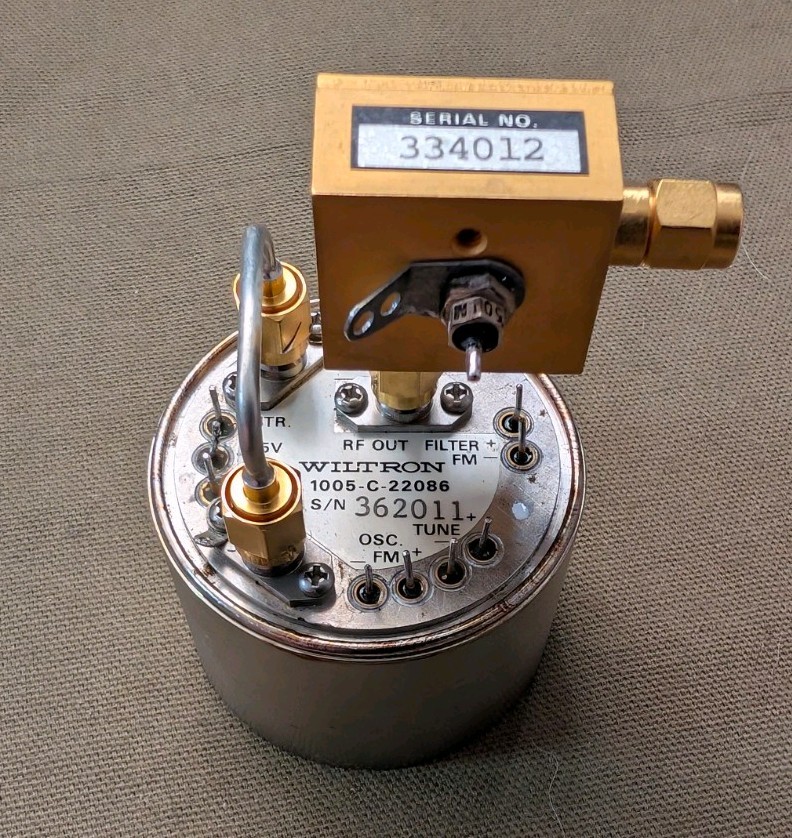 Wiltron 1005-C-22086 YIG Tuned Oscillator 2-8 GHz YTO - from 6647B Sweep Gen