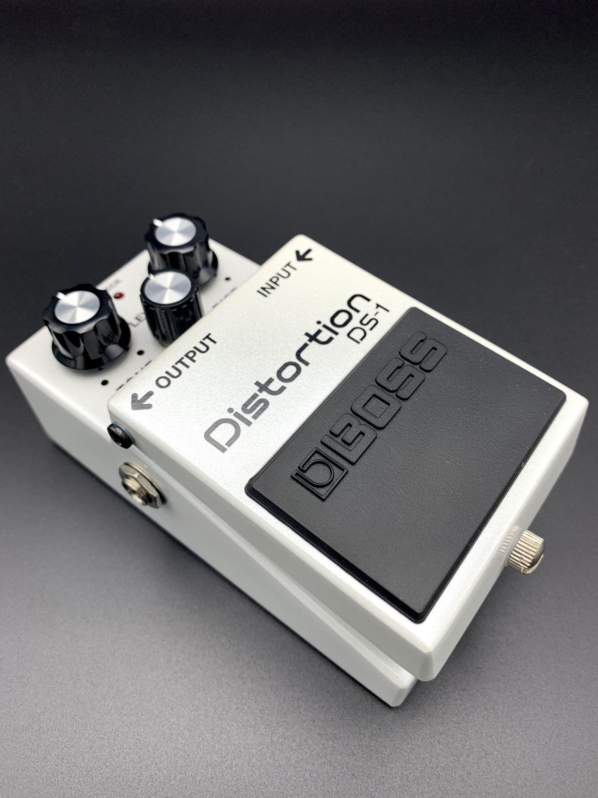 Boss DS-1-WH Distortion Guitar Effect Pedal White Limited Color 2024 NEW