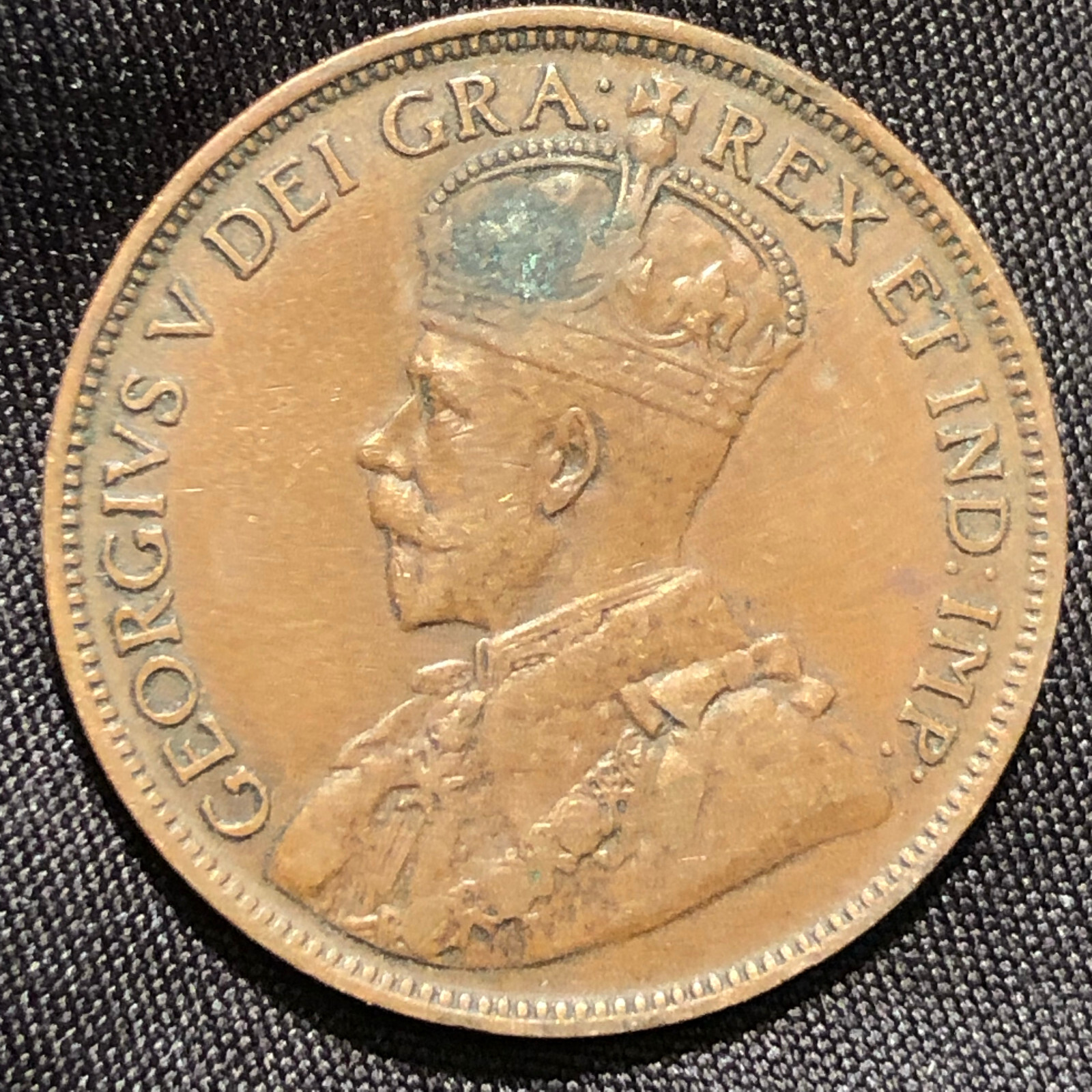 1920 Canada One Cent Bronze Coin - VF (Very Fine) condition
