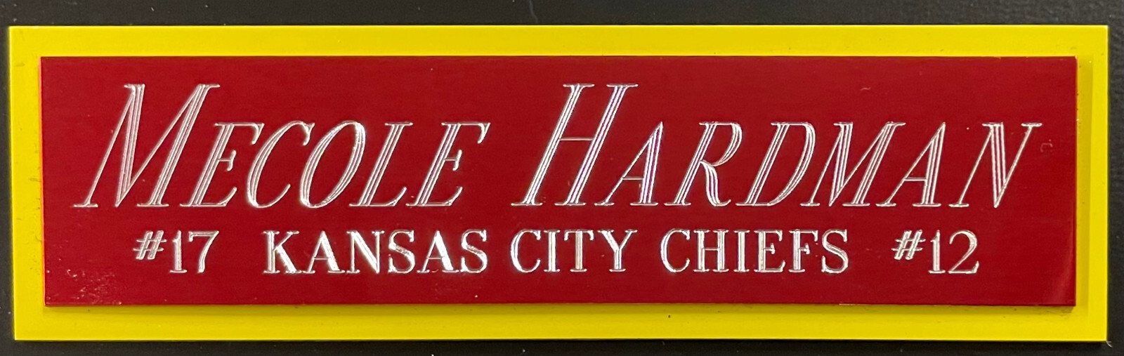 MECOLE HARDMAN CHIEFS NAMEPLATE AUTOGRAPHED Signed FOOTBALL-HELMET-JERSEY-PHOTO