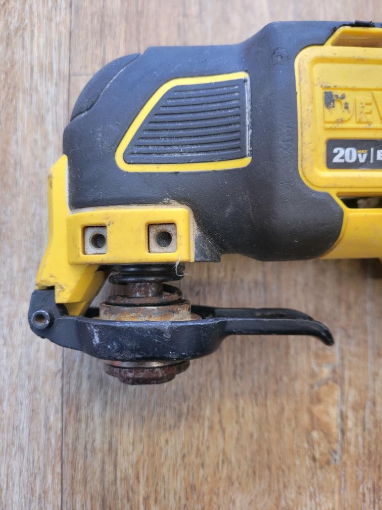 DEWALT DCS354 (SBL016352)
