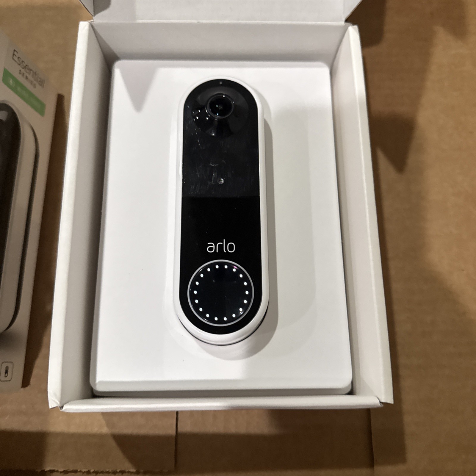 Arlo Essential Wired Battery Video Doorbell Wire-free