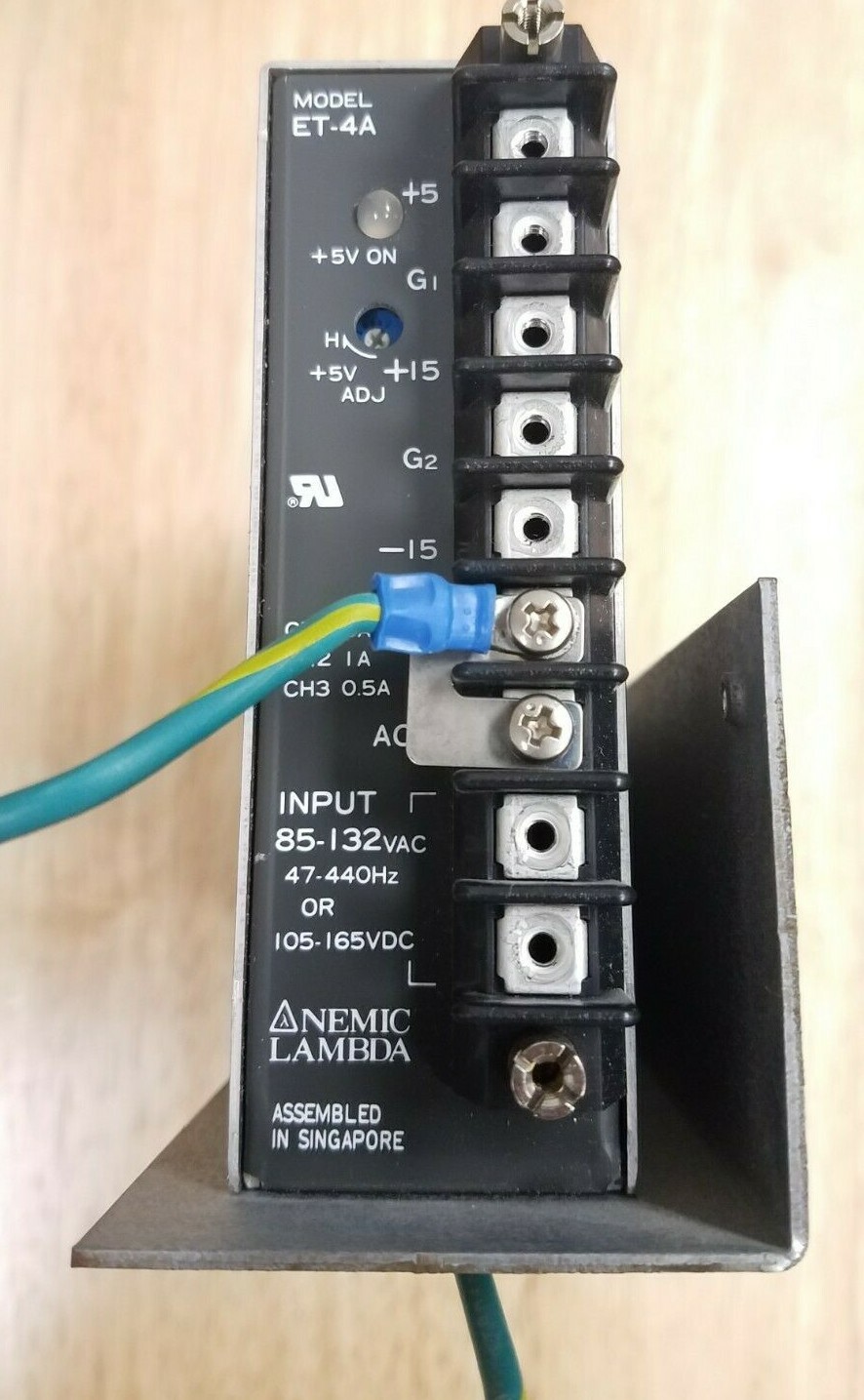 (N) LAMBDA / POWER SUPPLY Model ET-4A / (B526b)