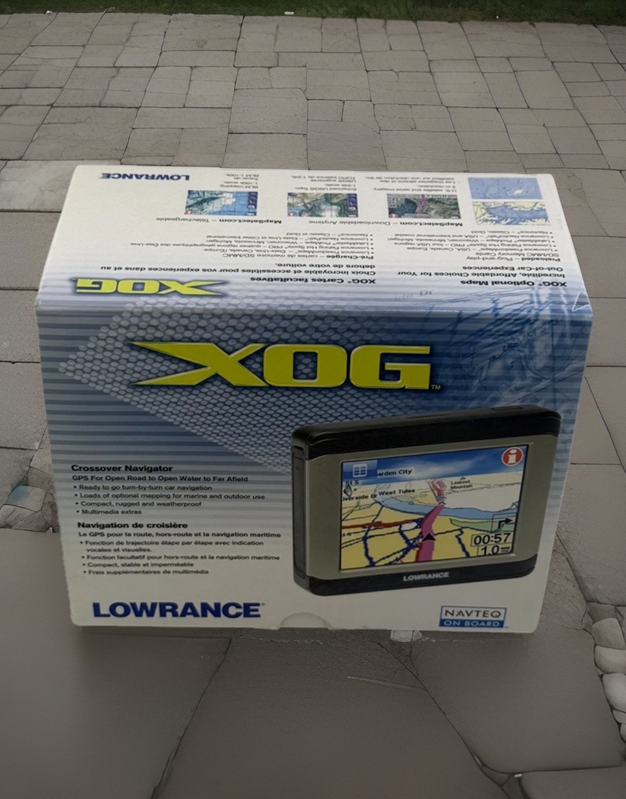 -LOWRANCE- BTT6 XOG Crossover GPS Navigator w/Box  “Tested” NICE