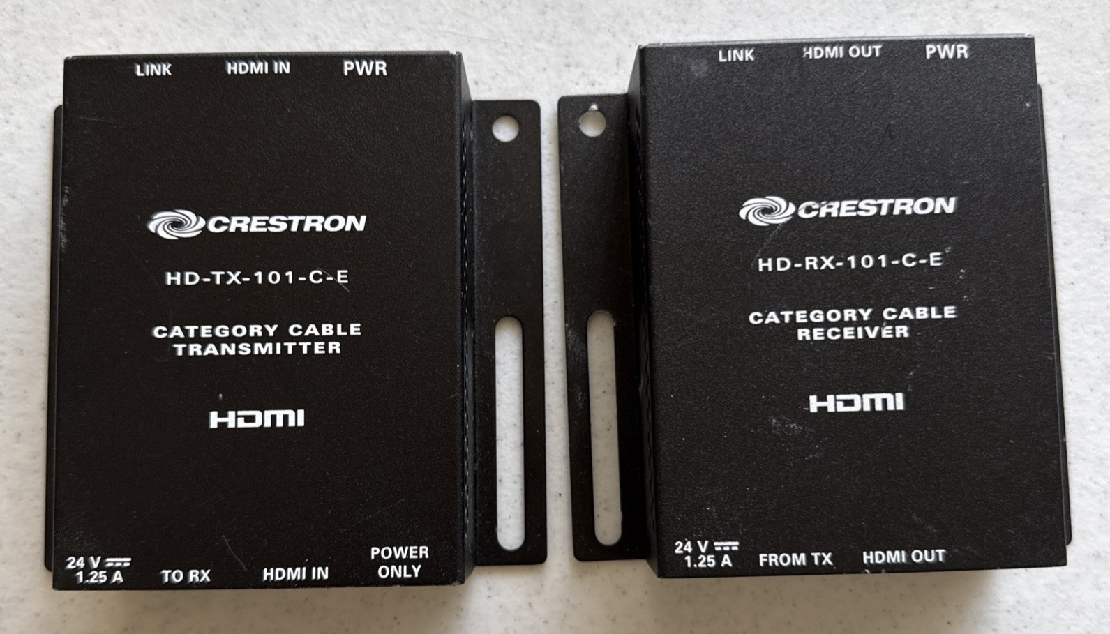 Crestron Category Cable Transmitter HD-TX-101-C-E/Receiver HD-RX-101-C-E