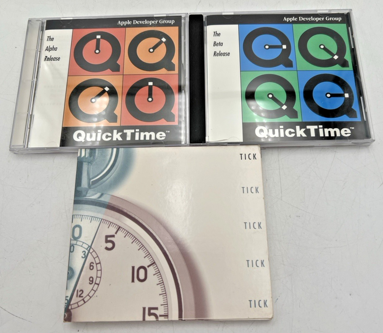 1991 QUICKTIME ALPHA, BETA & TICK VERSION 1.0 APPLE DEVELOPER GROUP