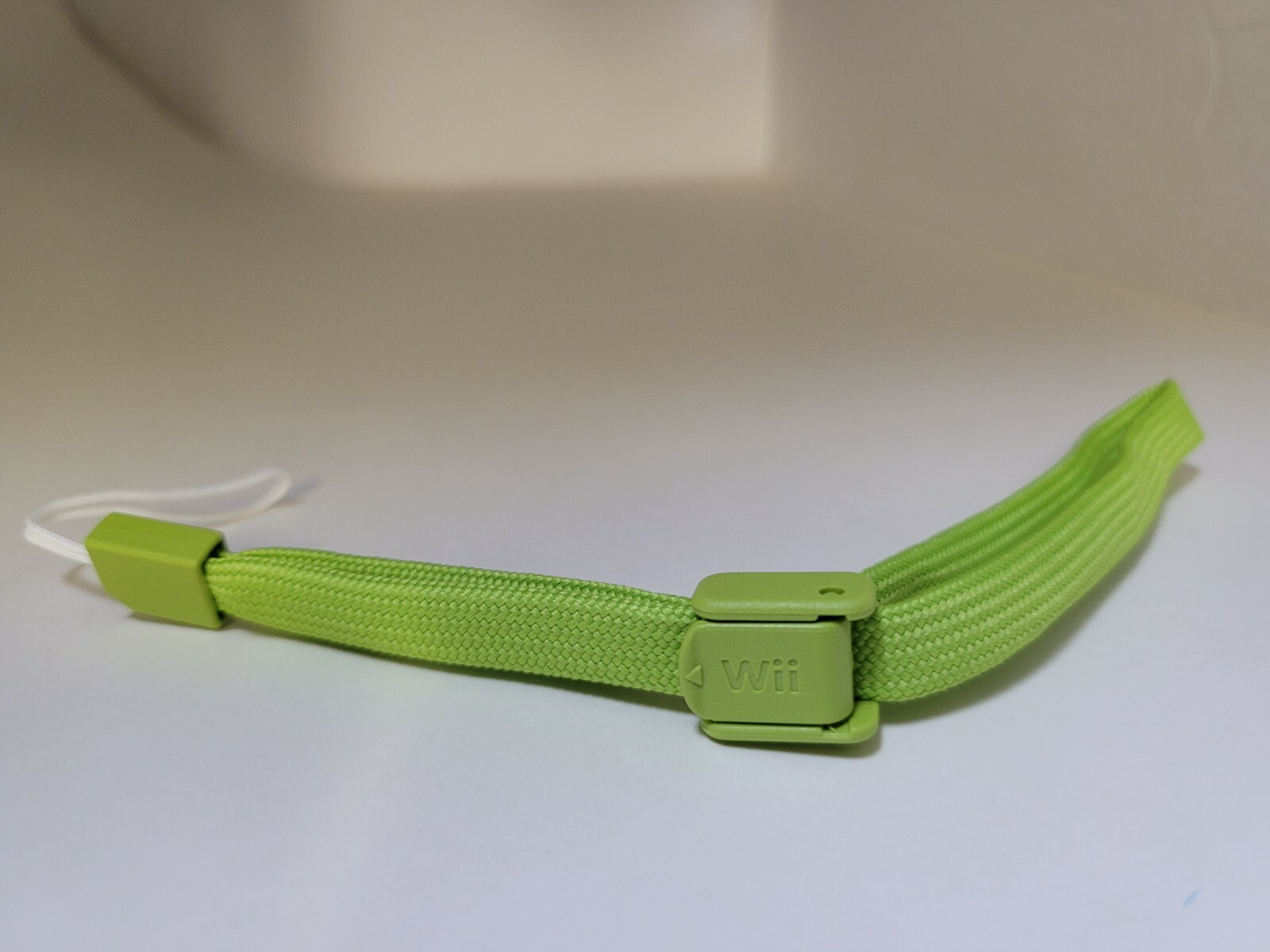 FOUR (4) NEW Green Authentic Original OEM Nintendo Wii Remote Wrist Straps
