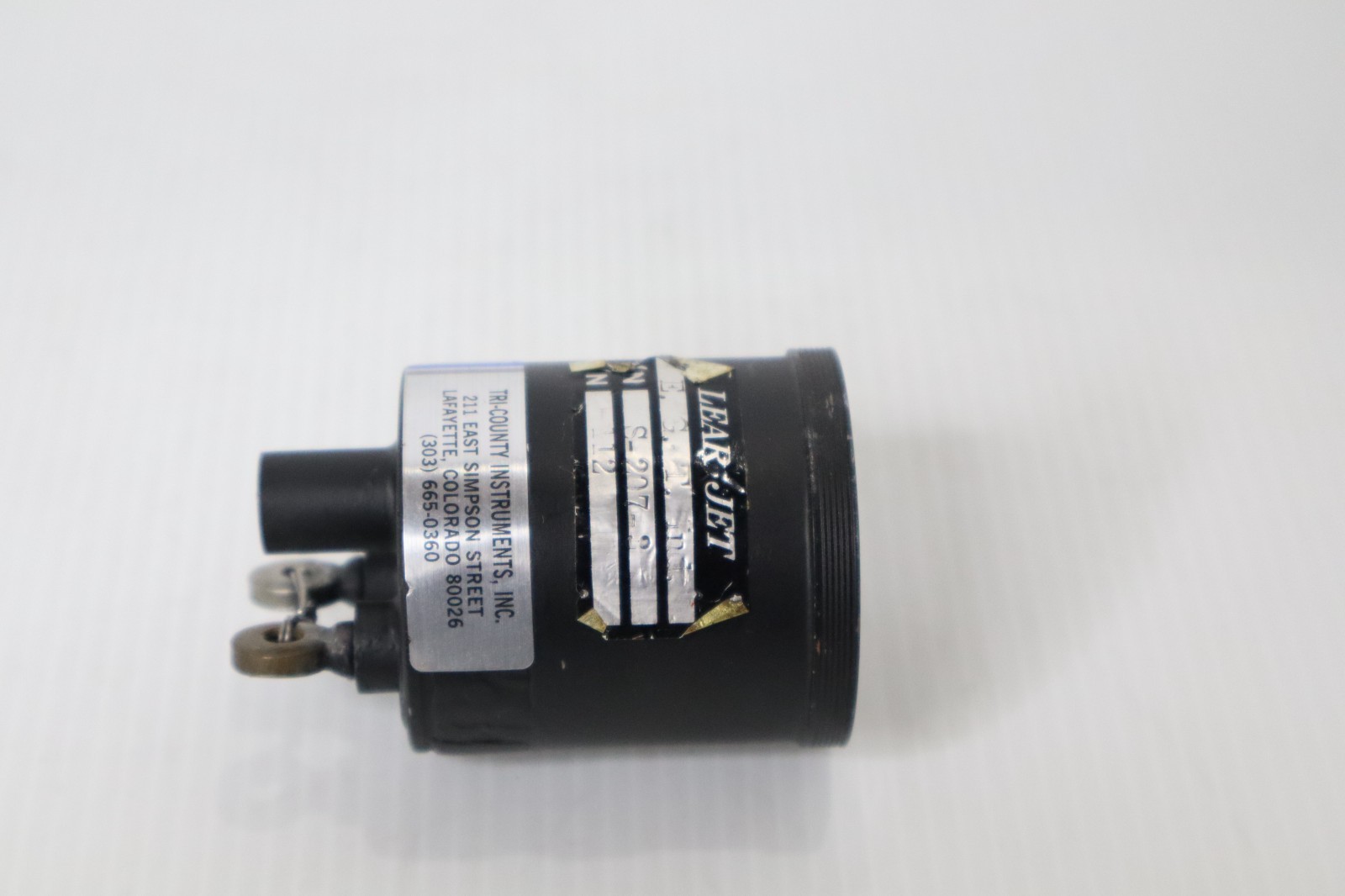 Learjet S-207-3 Exhaust Temperature Indicator