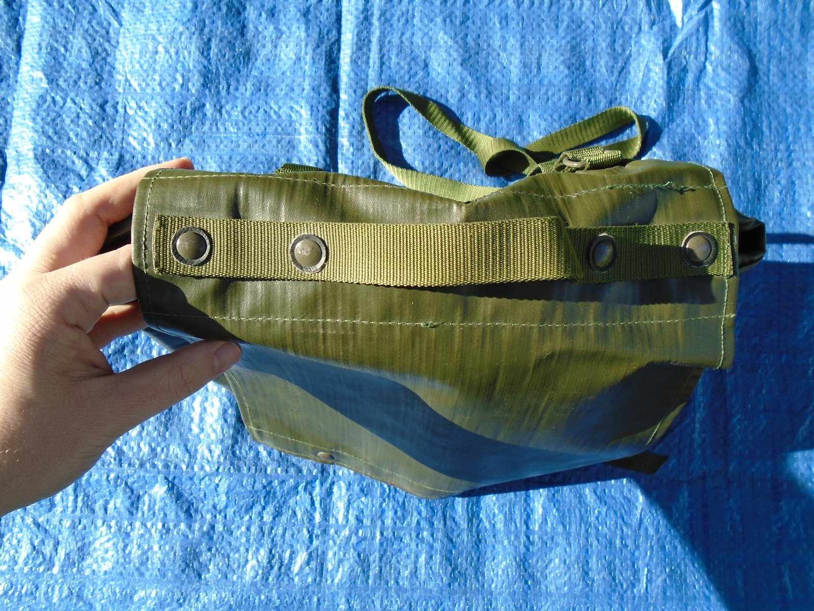 VGC Czech M85 Shoulder Bag Vinyl Green