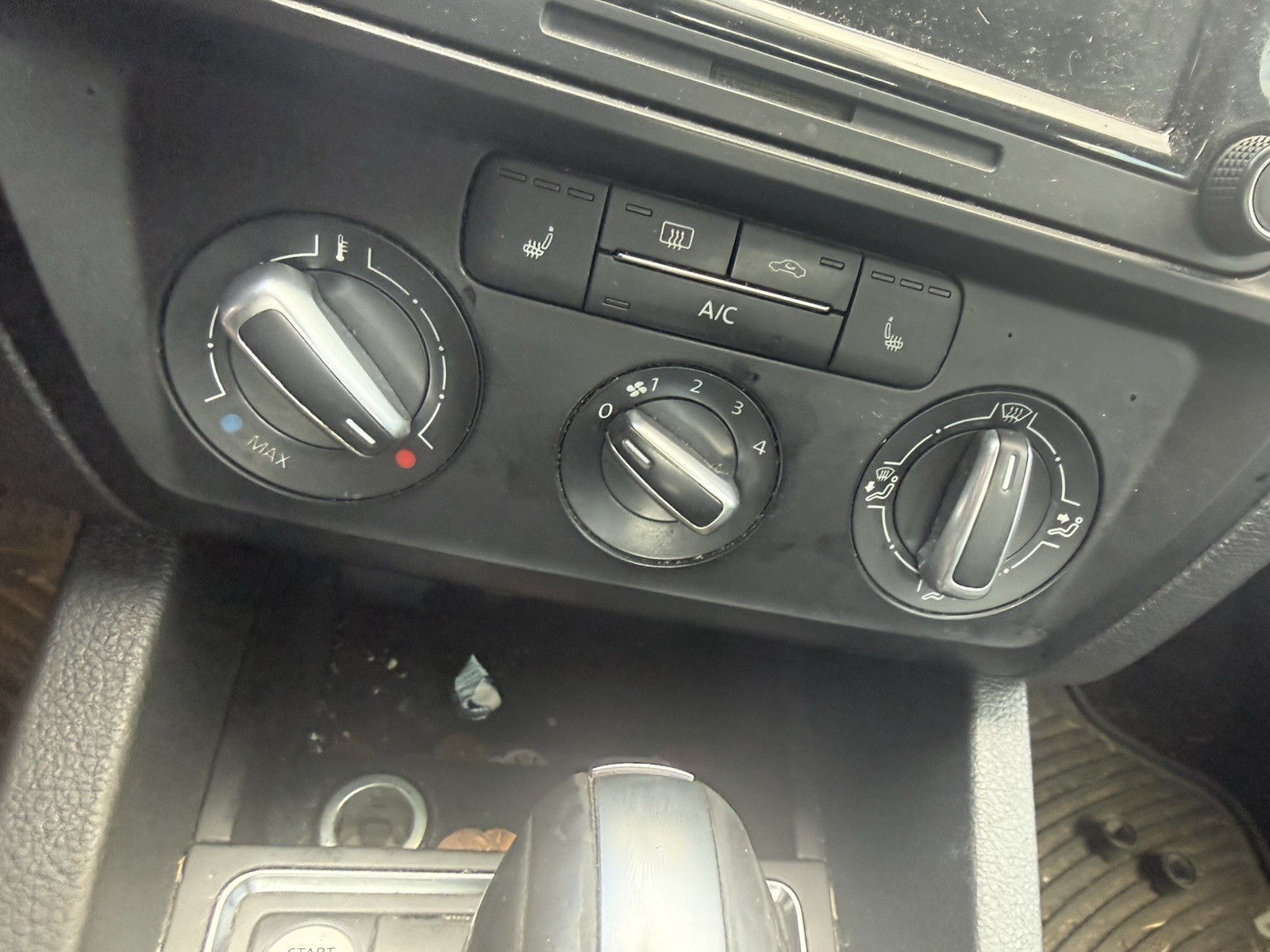 2015-2018 Volkswagen Jetta Ac Heater Climate Control Temperature Oem