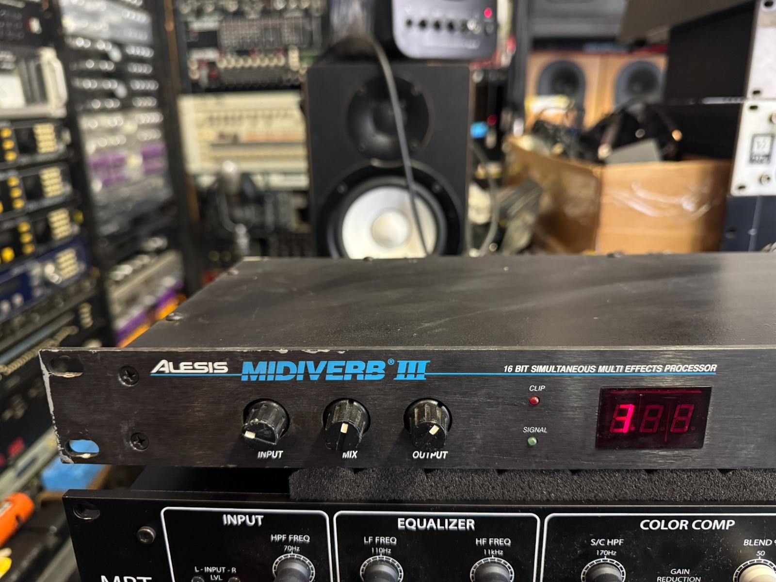 Alesis MidiVerb III Digital Reverb FX Processor Rack III /ARMENS