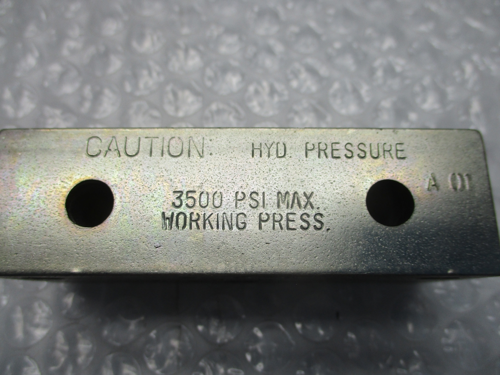 VALVE BLOCK HYD 3500 PSI WORKING PRESS NSNP
