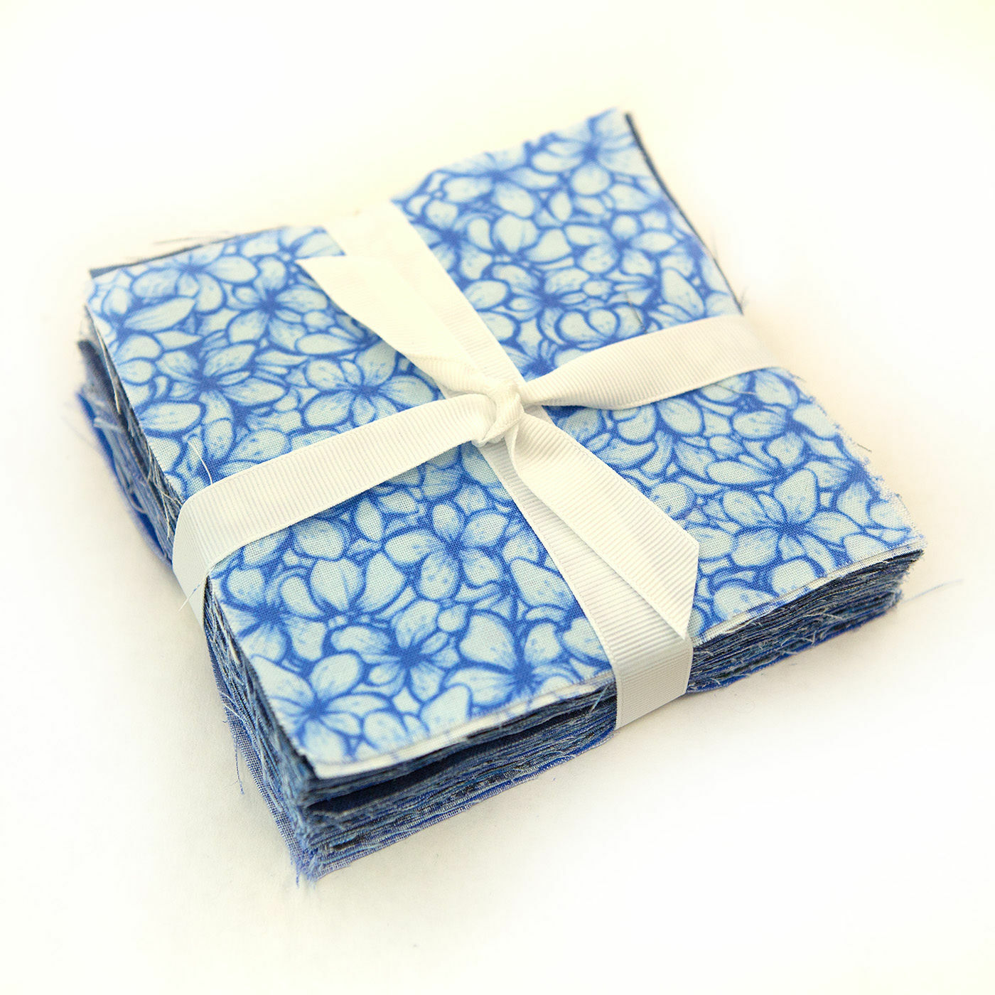 It's All BLUE 90-pc precut charm pack 5" squares 100% cotton fabric quilt blues