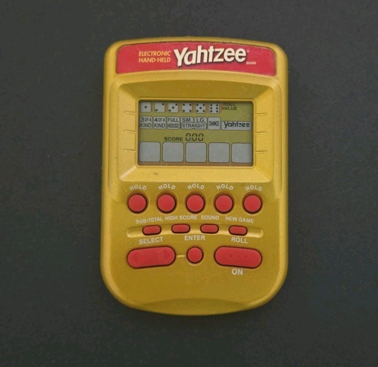 Yahtzee Electronic Handheld Game Gold Red Hasbro 2002 Dice Tested
