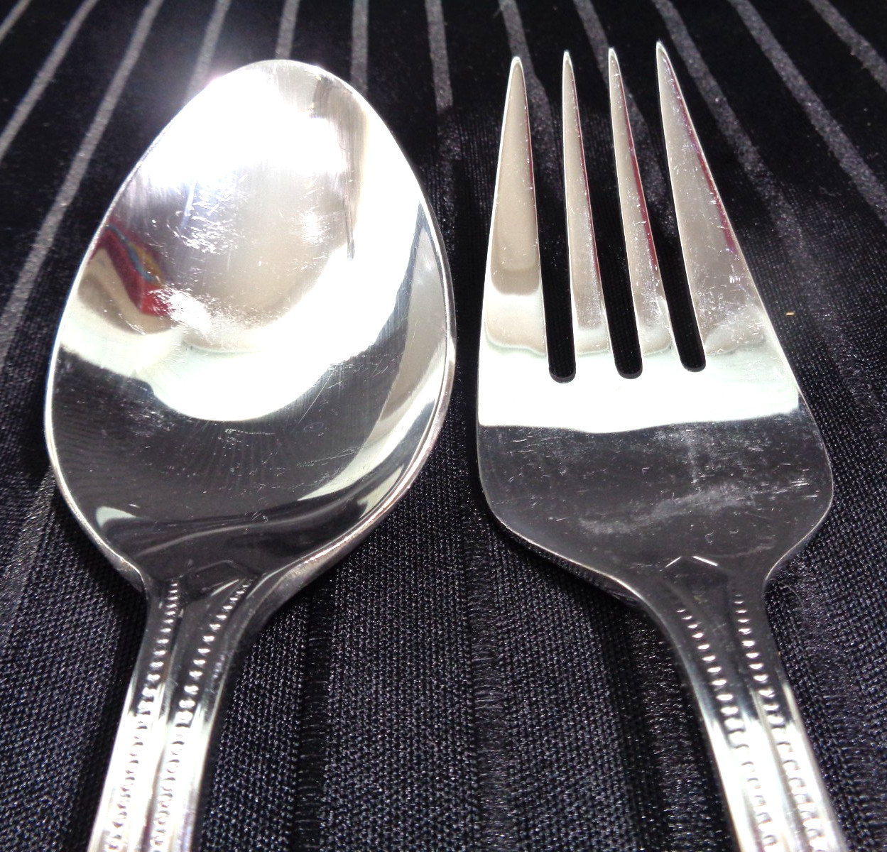 Oneida Countess Stainless Steel Flatware Serving Fork & Spoon Beaded USED