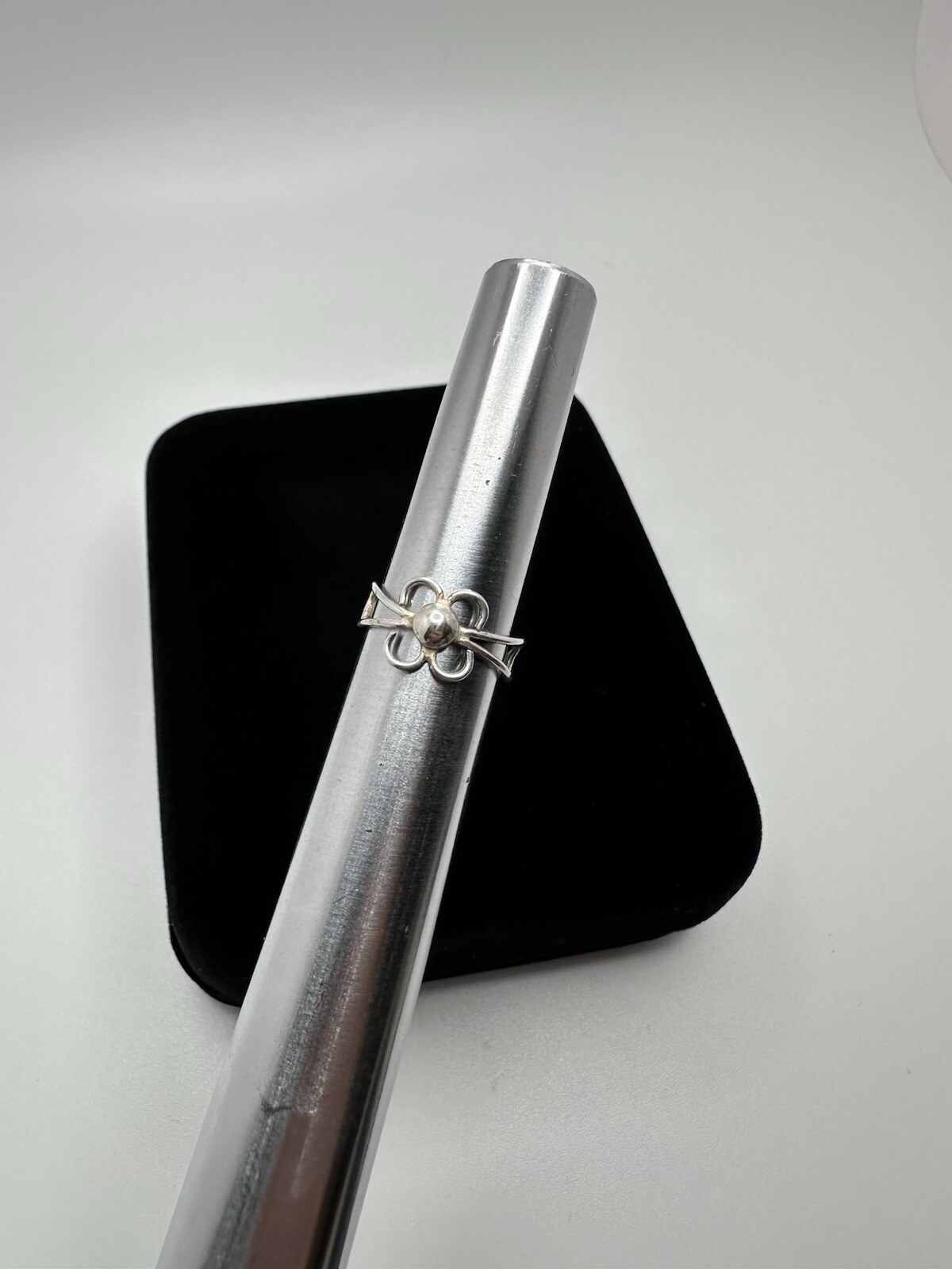 Vintage Adjustable Sterling Silver Flower Ring / Toe