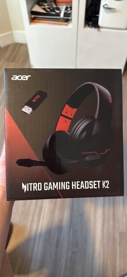 Acer Nitro Gaming Headset K2 Wireless/Wired Noise Isolation Boom Mic Black/Red