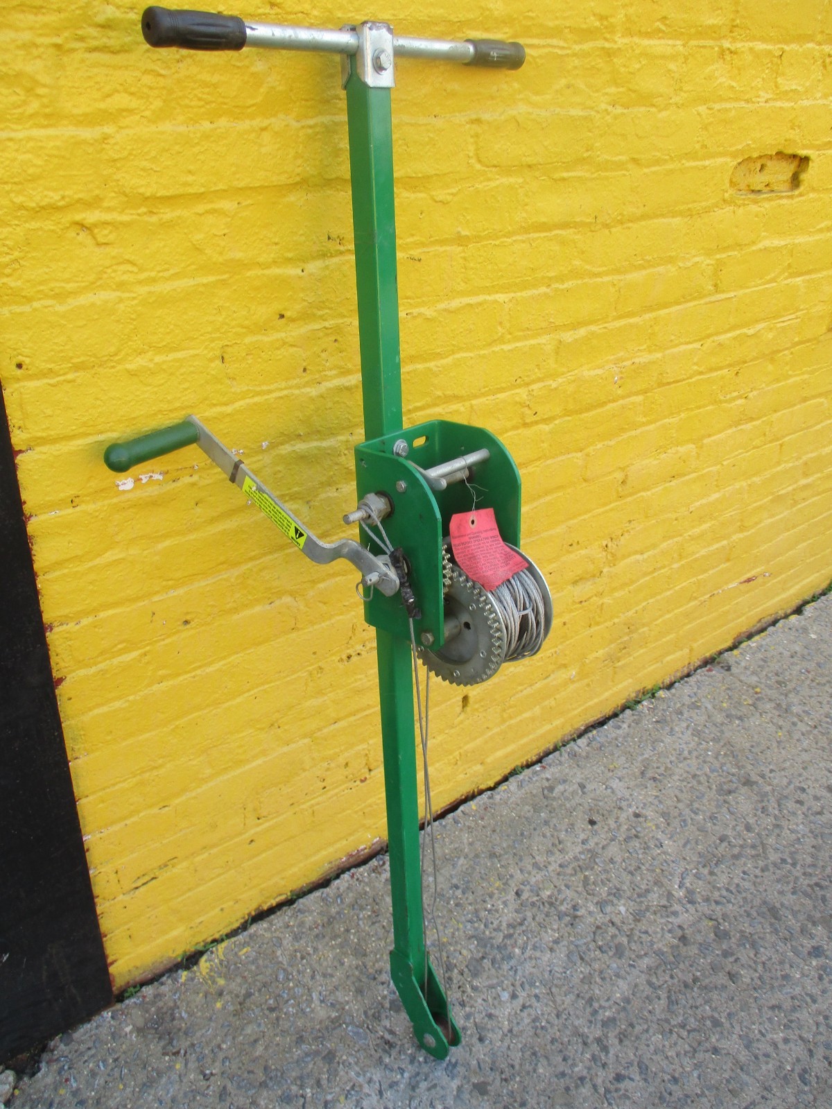GREENLEE 766 MANUAL PULLER / TUGGER   1500 LBS    DEMO MODEL  NEW