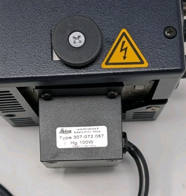 Leica DMLB Microscope Lamp Housing 307-072-057 DMLB Series 100W Light Source