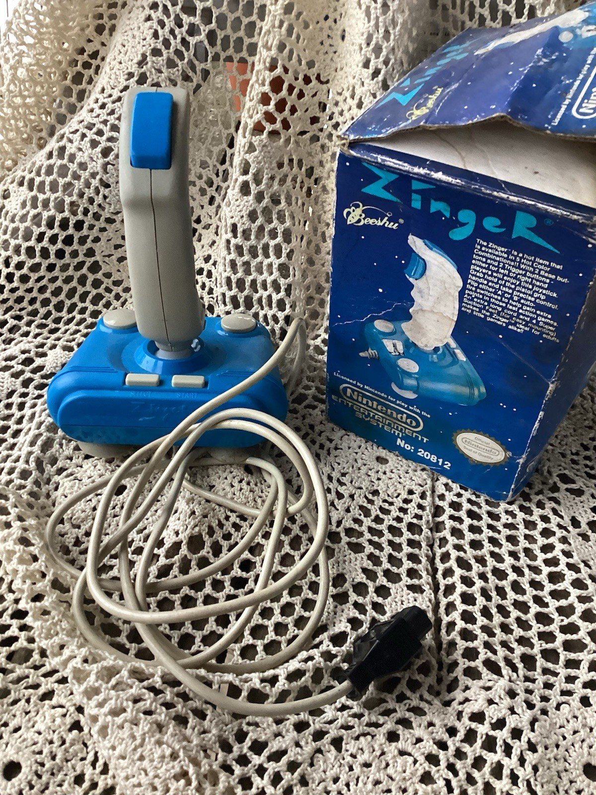 Nintendo Entertainment System Zinger ( Not Tested)