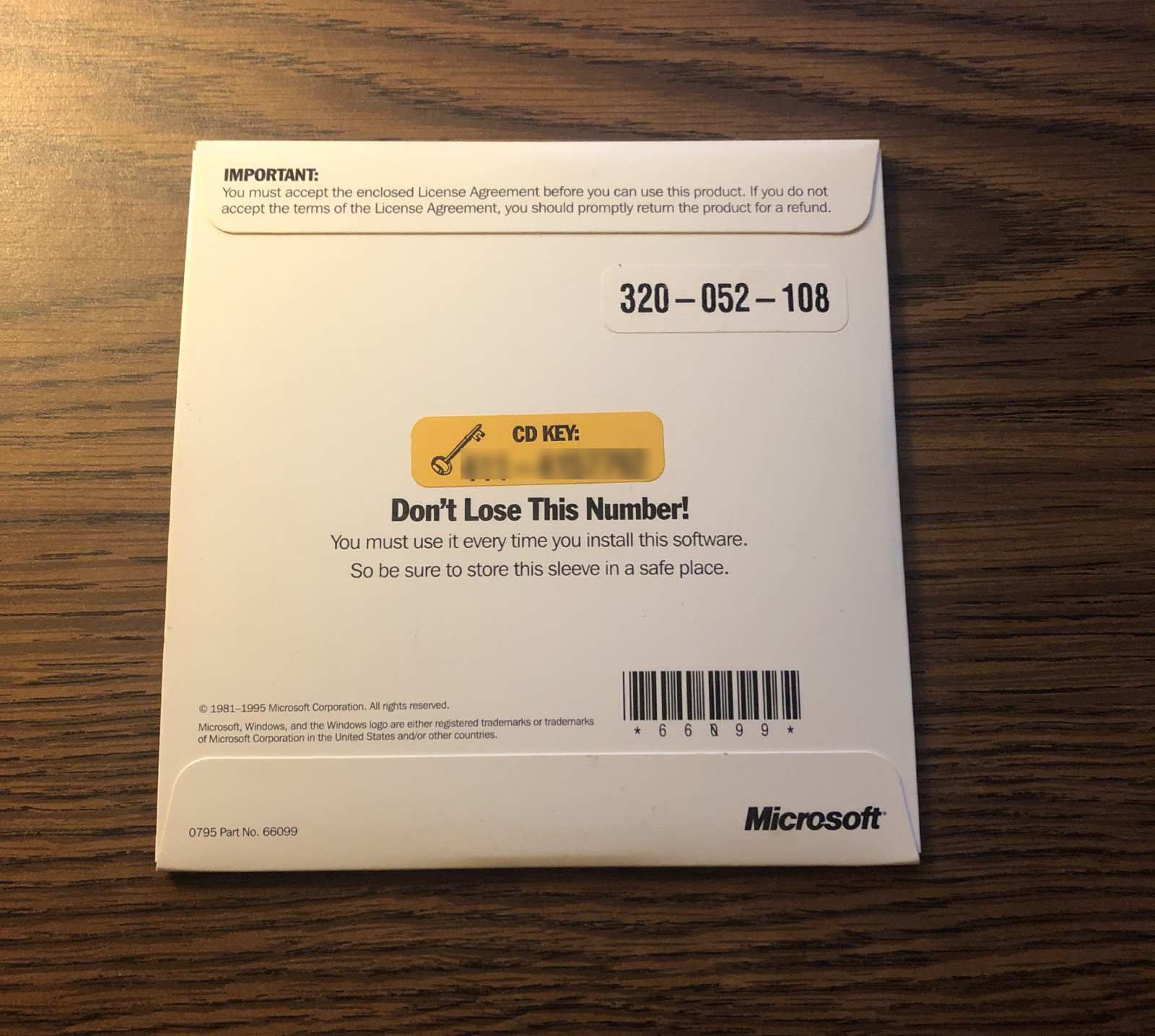 Vintage Microsoft Plus ! Companion For Windows 95 with CD Key