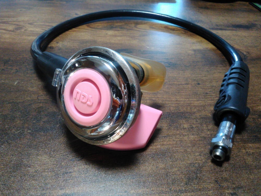 NDS SCUBA DIVING REGULATOR SECOND STAGE.