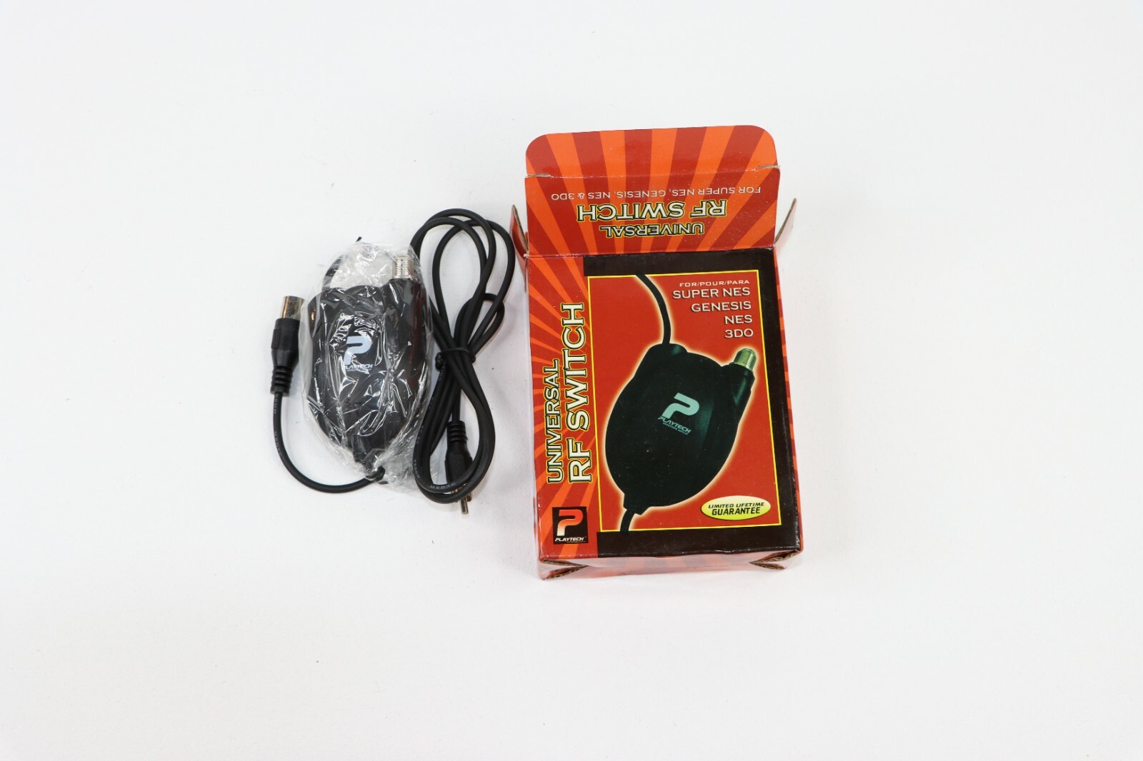 PLAYTECH Universal RF Switch "Adapter" (Super NES, Genesis, Nintendo & 3DO) NEW