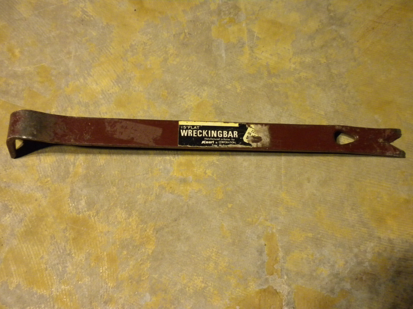 TONS OF USAGE WEAR Vintage Kmart Corporation 15" Flat Wreckingbar Wrecking Bar