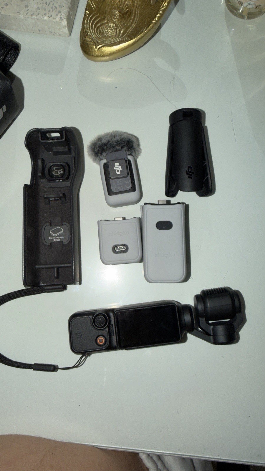 DJI Osmo Pocket Handheld 3 Axis Gimbal Stabilizer OT110