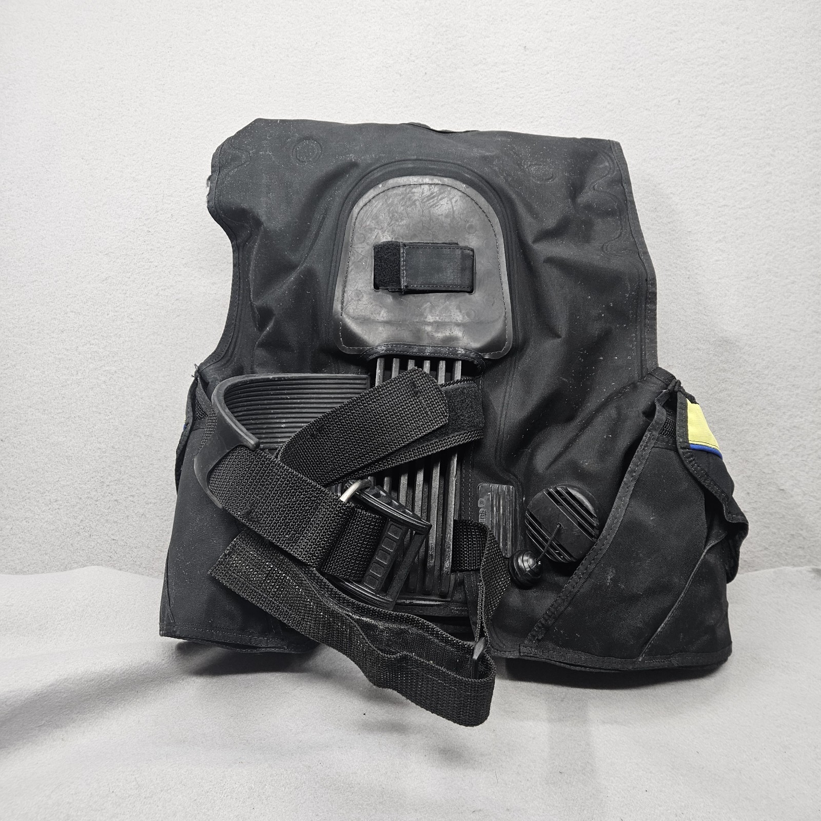 US Divers Auqa-Lung Calypso BCD Vest X- Small