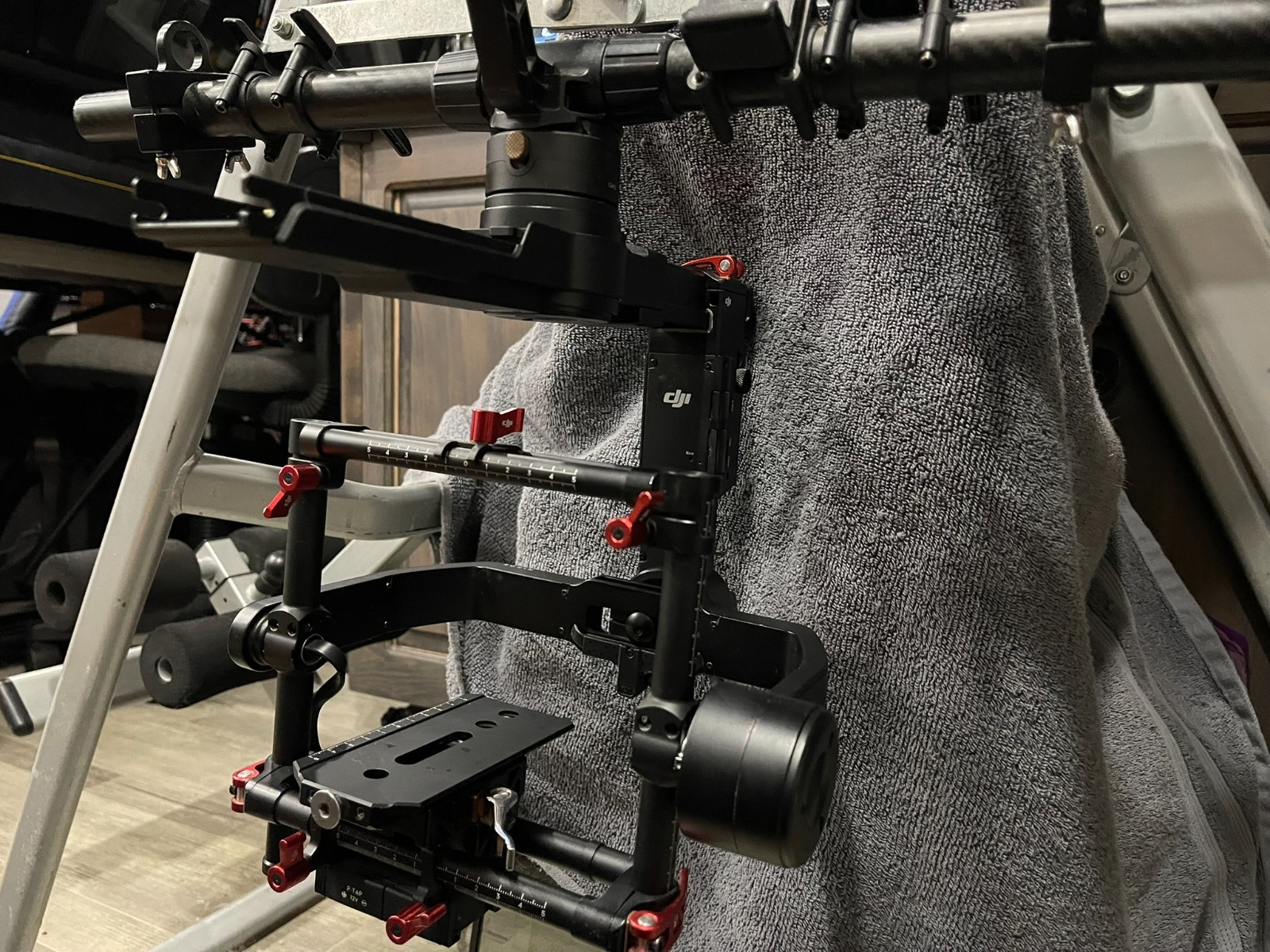 DJI Ronin-MX 3-Axis Gimbal Stabilizer, Includes Light Mounts, Phone Mount