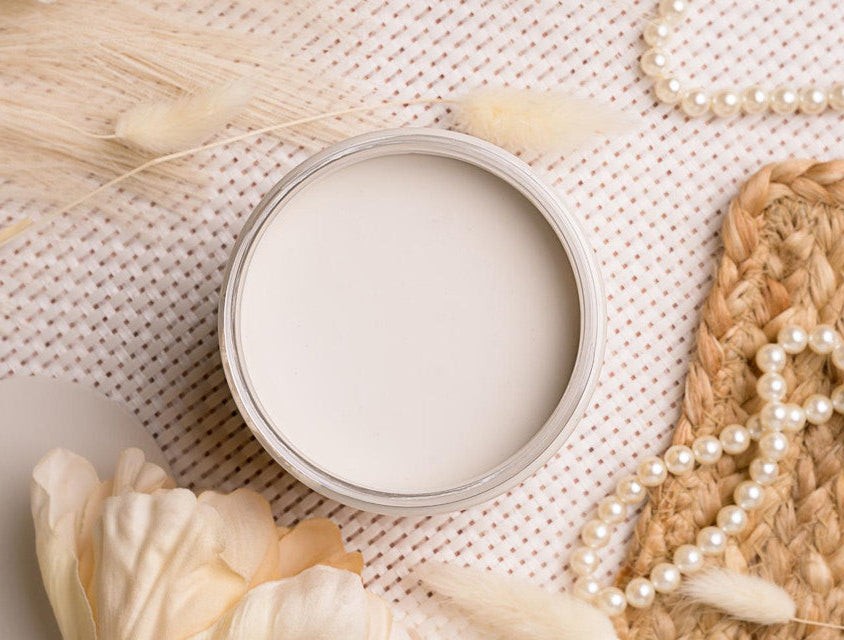Gardenia | Chalk Mineral Paint | Dixie Belle | Crafts & Furniture