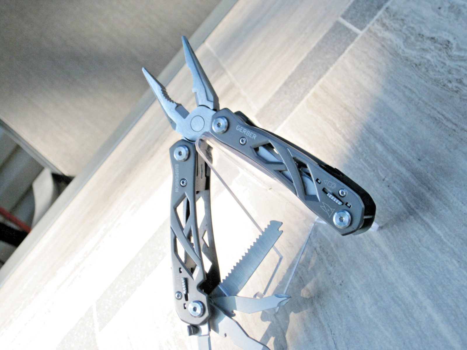 GERBER "SUSPENSION" Multitool, 10-tools
