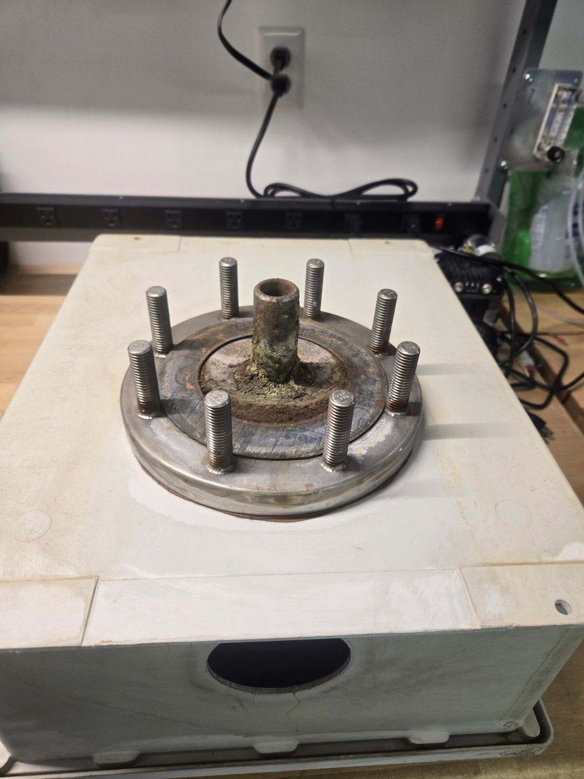 Universal Analyzer