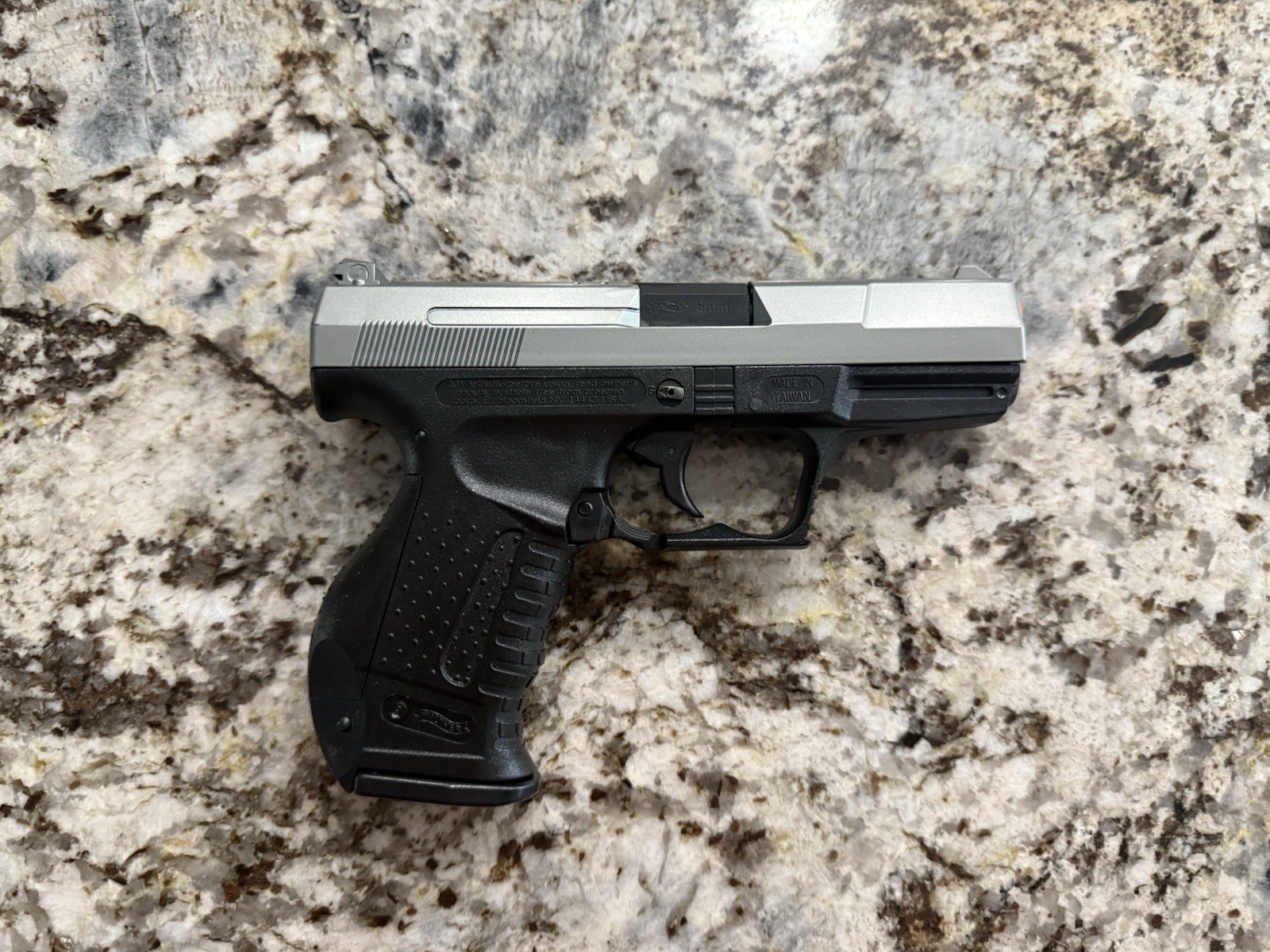 Walther P99 bb Gun