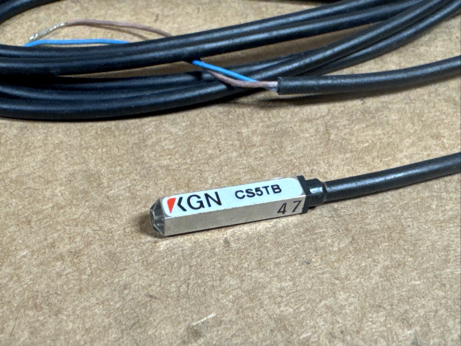 NEW KOGANEI KGN CS5TB Reed Switch Sensor FAST SHIPPING