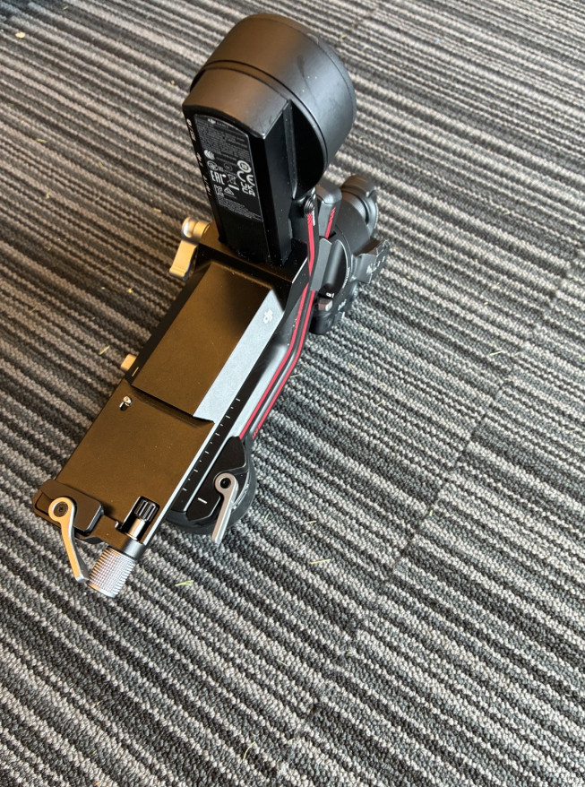 DJI RS 3 Pro Gimbal Stabilizer