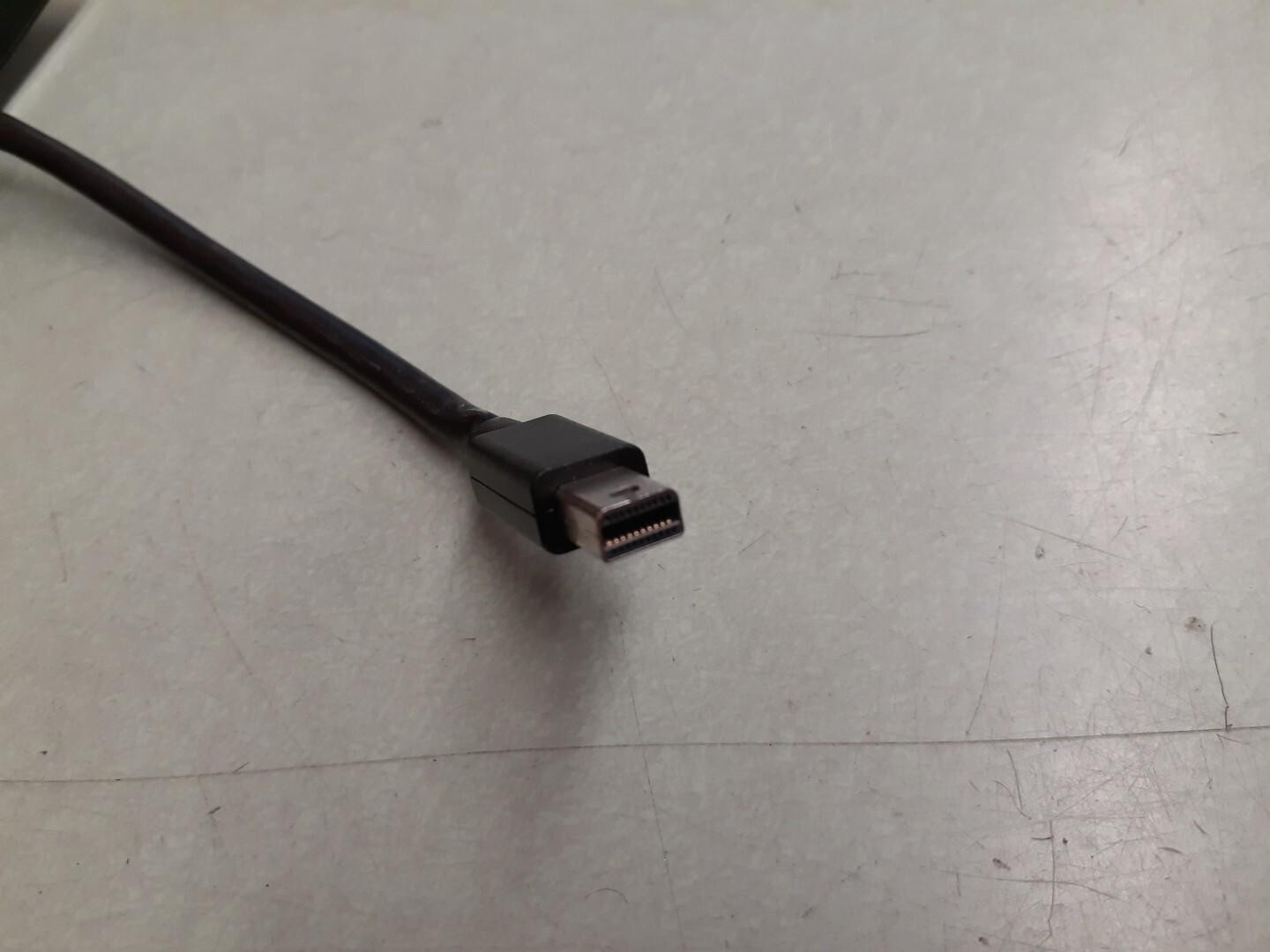 StarTech MSTMDP123DP 3 Port Mini DisplayPort