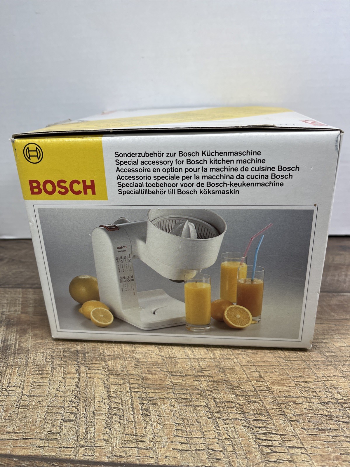 Bosch Citrus Fruit Squeezer - Citrus Fruit Press White Muz4zp1 Preowned