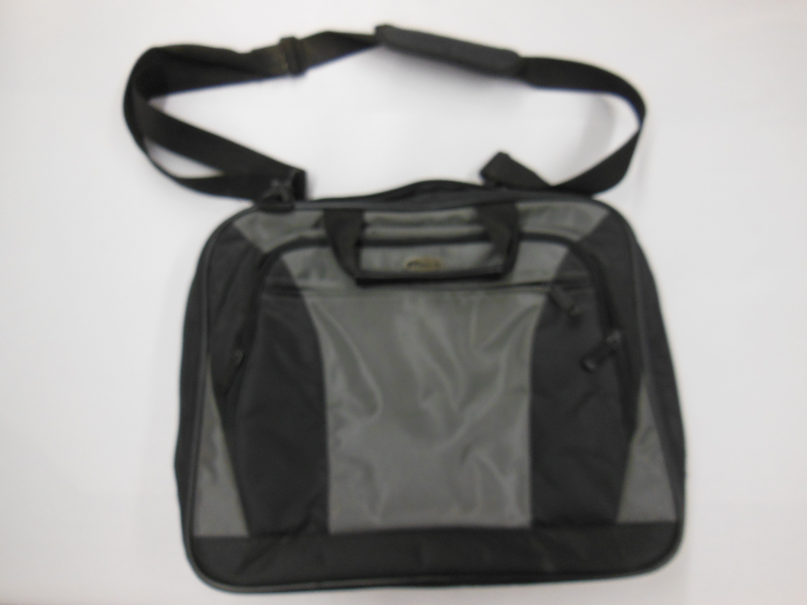 TARGUS Briefcase Laptop Notebook COMPUTER Travel BAG / Case w/ Shoulderstrap