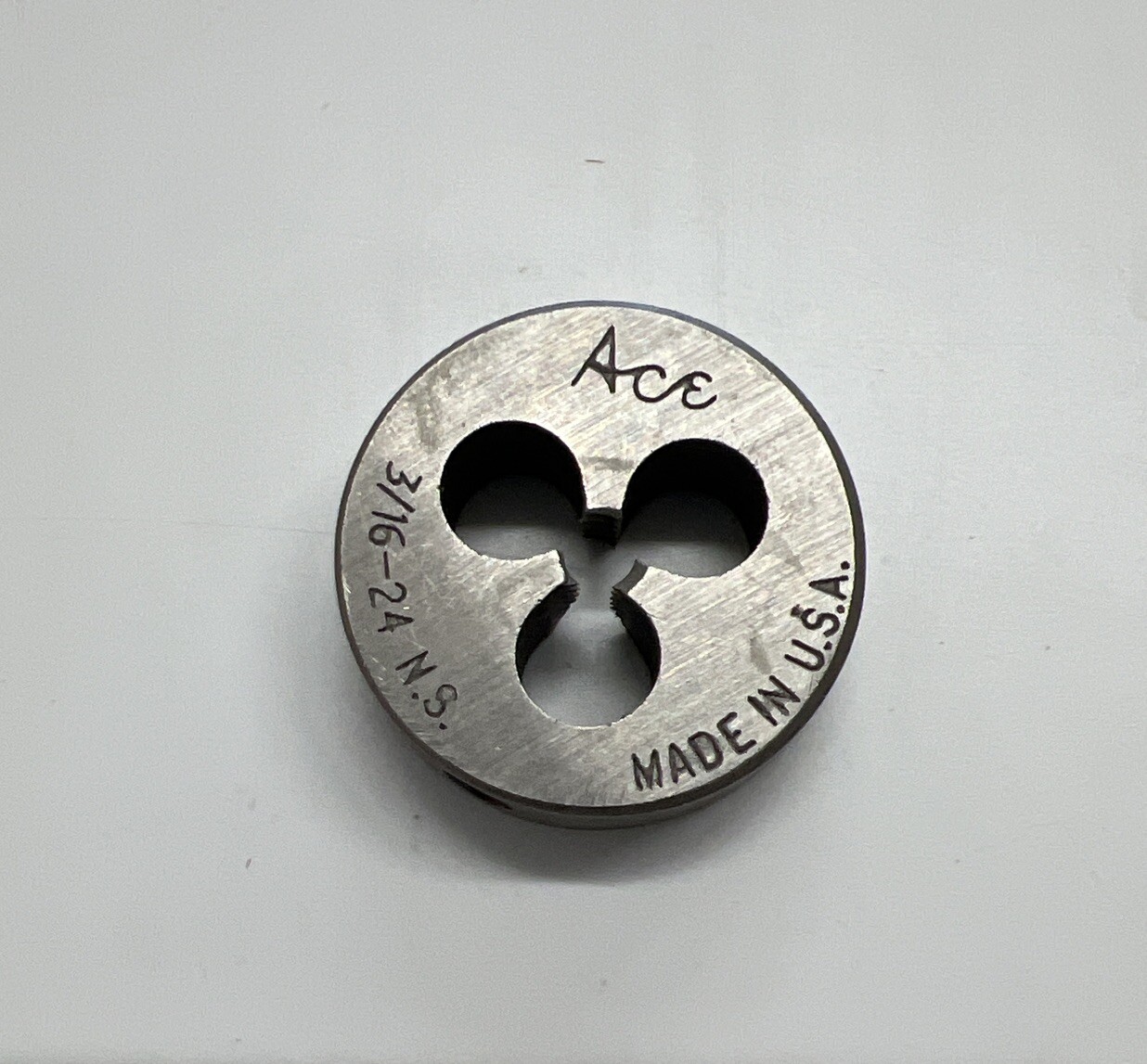 Hanson Ace 3/16-24 N.S. Round Die High Carbon Steel USA