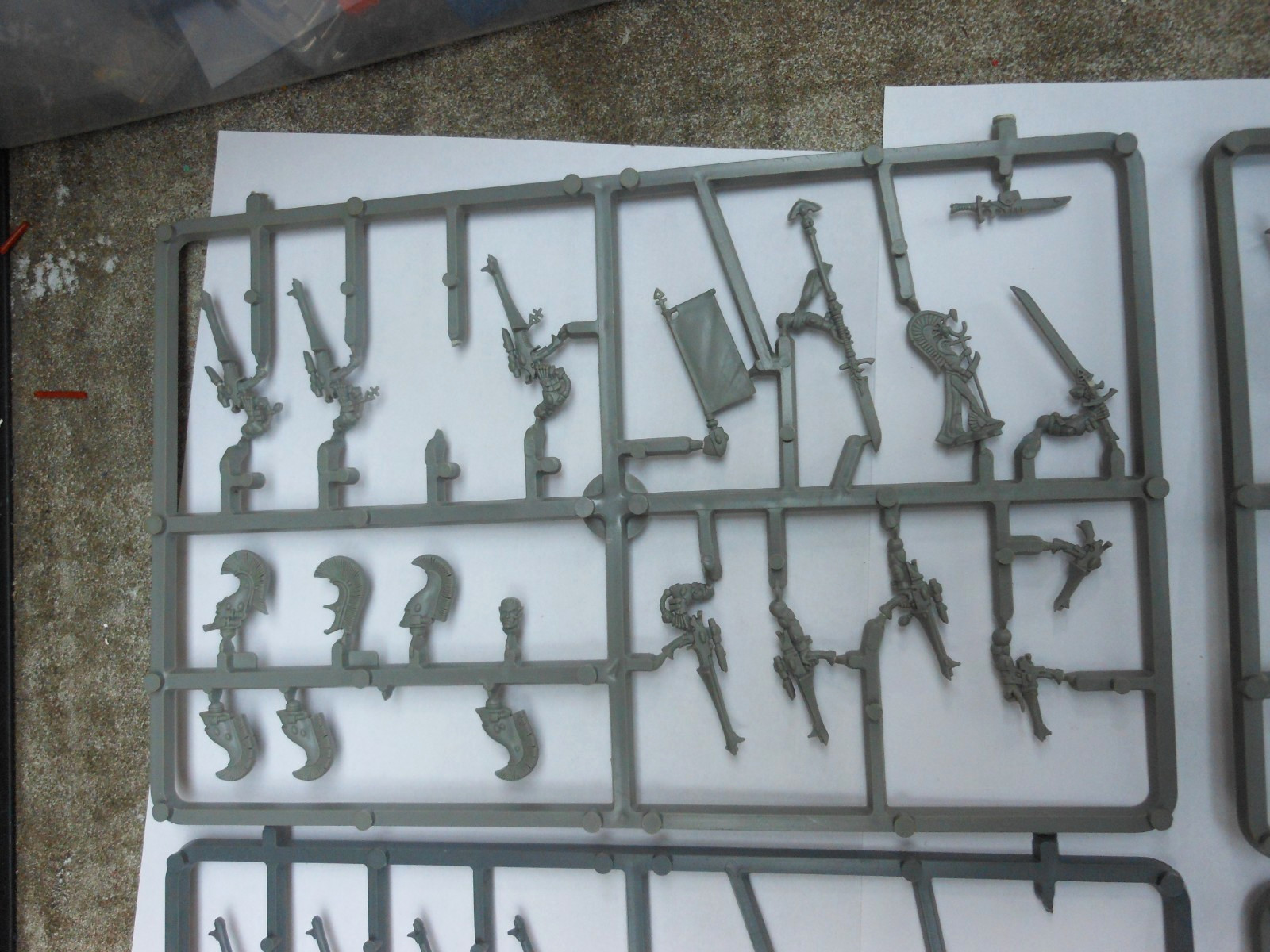 Warhammer 40k Eldar Dire Avengers Games Workshop Bits incomplete sprues