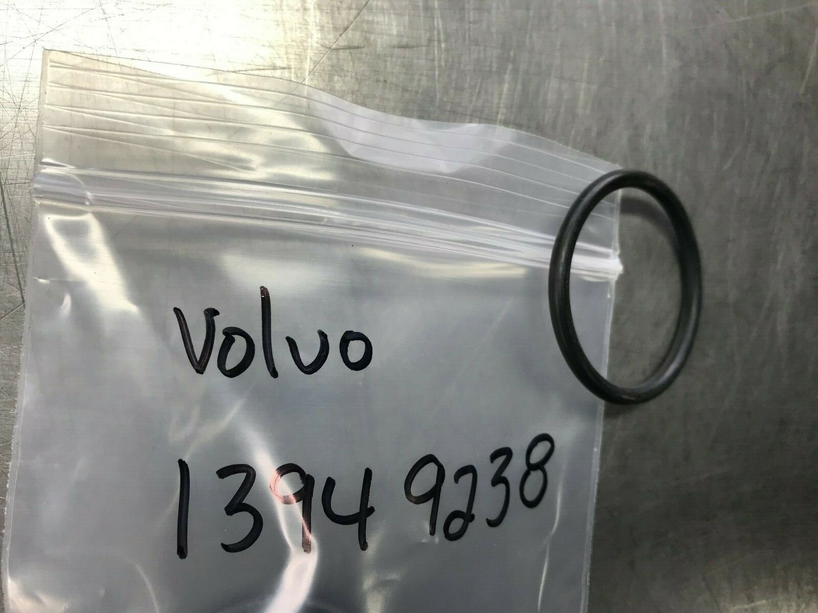 13949238  GENUINE Volvo  O-RING   Ingersoll Rand  VOE13949238